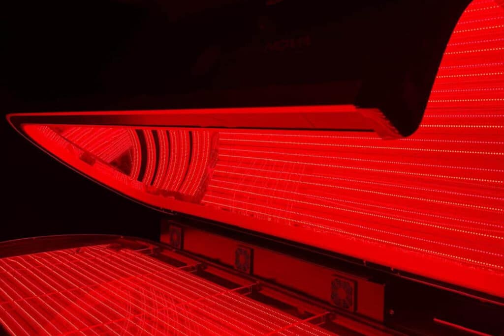 red light therapy bed